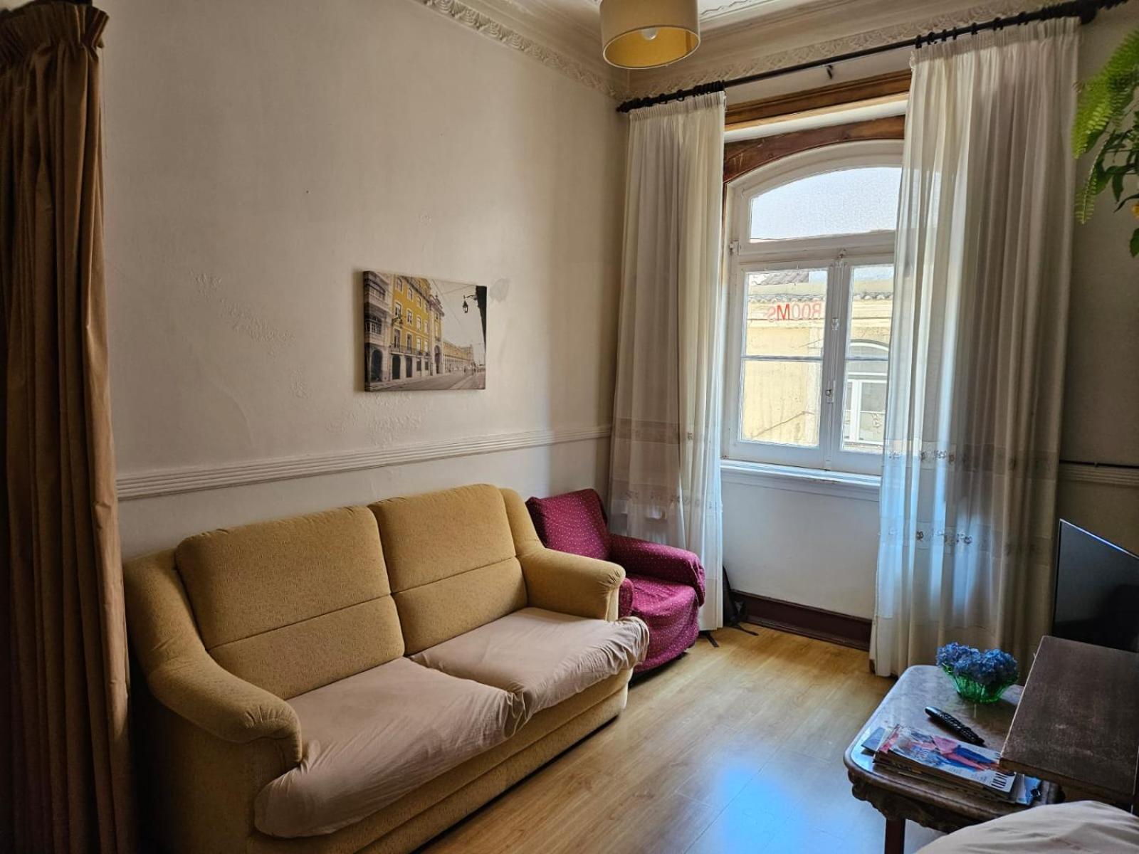 Pensao Prata Hotel - Lisbon — Photos 2